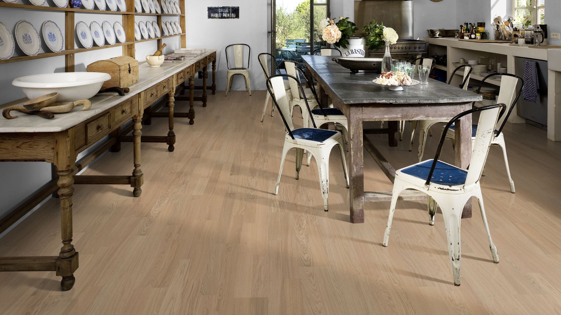 Паркетная доска Kahrs Life Дуб Whole Grain LTCLRW3004-193 Calm 1225×193×7 фото в интерьере