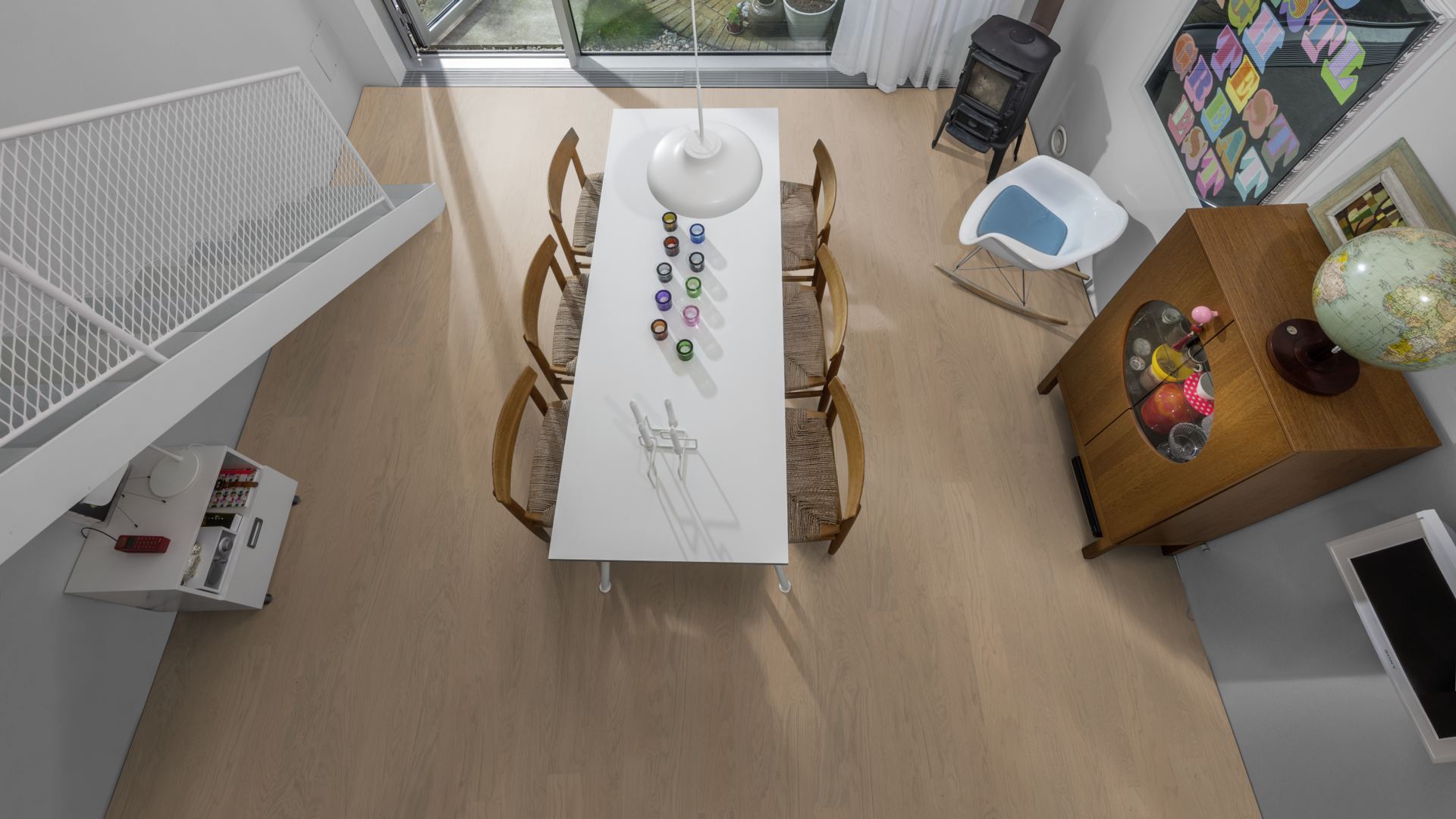 Паркетная доска Kahrs Life Дуб Driftwood LTCLRW3005-150 Calm 1810×150×7 фото в интерьере