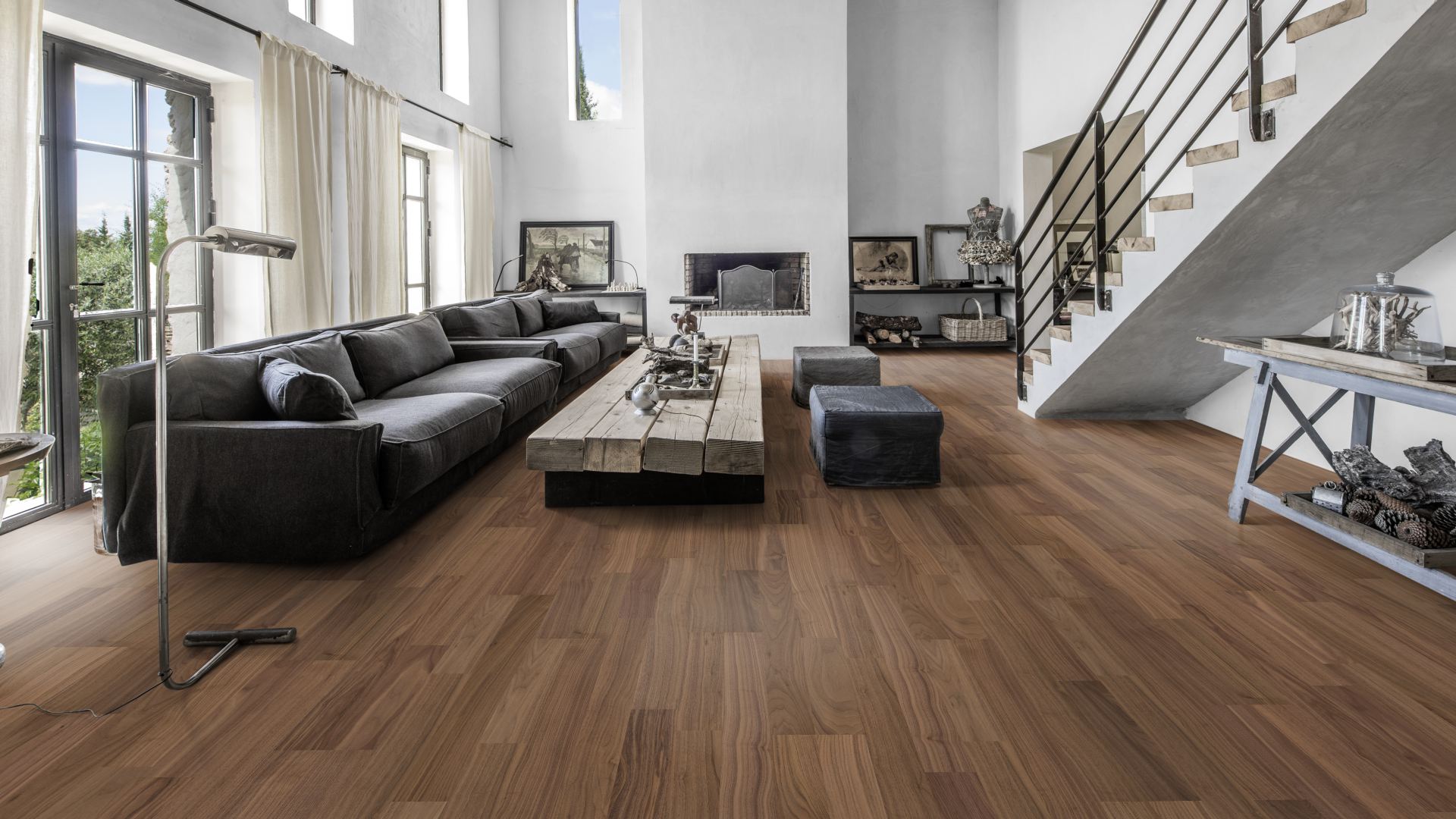 Паркетная доска Kahrs Life Орех Pure Walnut LTCLRW3010-193 Calm 1225×193×7 фото в интерьере Паркетная доска Kahrs Life Орех Pure Walnut LTCLRW3010-193 Calm 1225×193×7 фото в интерьере