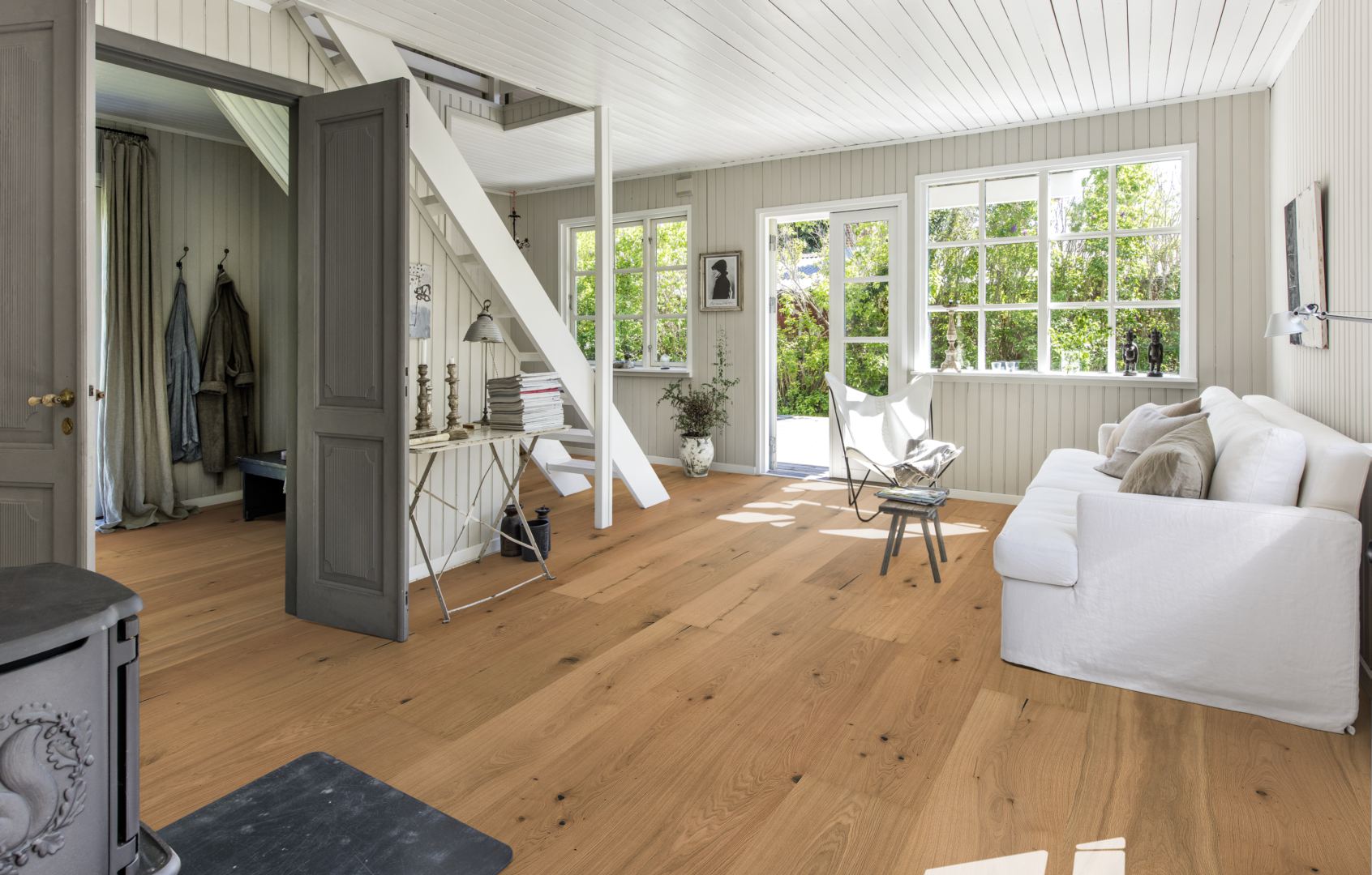 Паркетная доска Kahrs Роял Дуб Шенбрунн Schoenbrunn 181XADEK24KW240 Dynamic 2400×305×18 фото в интерьере