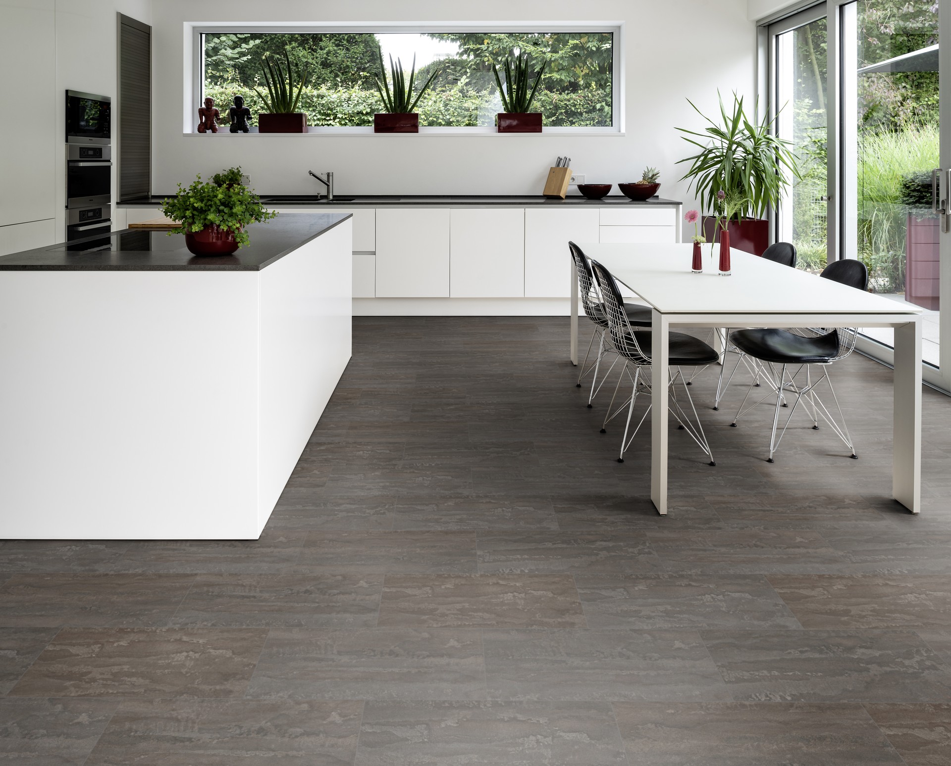 Ламинат Ter Hurne Dureco Stone Line Камень Титан-серый 2819/B03 635×327×12 фото в интерьере Ламинат Ter Hurne Dureco Stone Line Камень Титан-серый 2819/B03 635×327×12 фото в интерьере