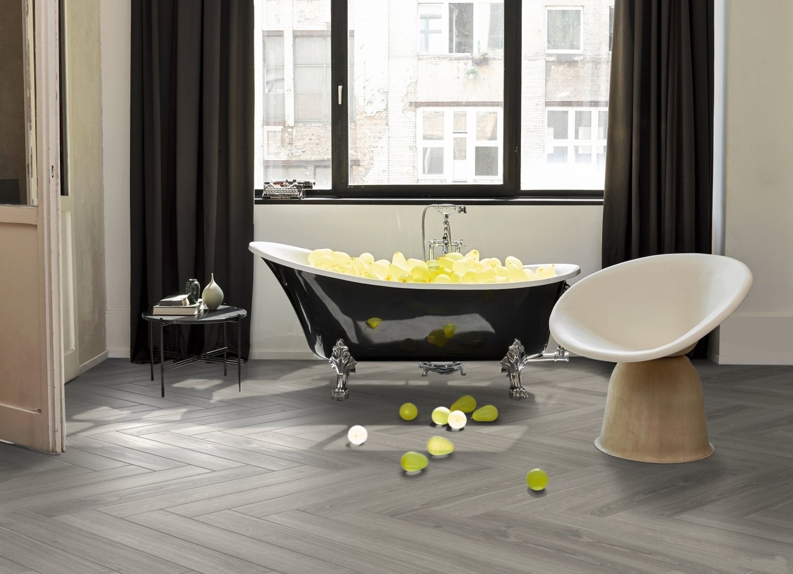 Ламинат Parador Trendtime 3 Дуб Студиолайн светло-серый Studioline Light-Grey 1747865 венгерская елка 858×143×8 фото в интерьере