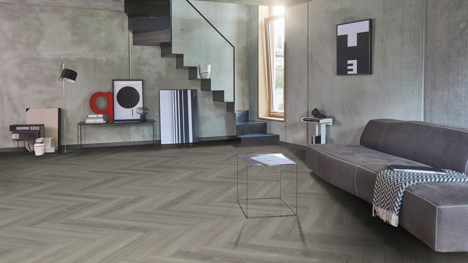 Ламинат Parador Trendtime 3 Дуб Студиолайн светло-серый Studioline Light-Grey 1747865 венгерская елка 858×143×8 фото в интерьере