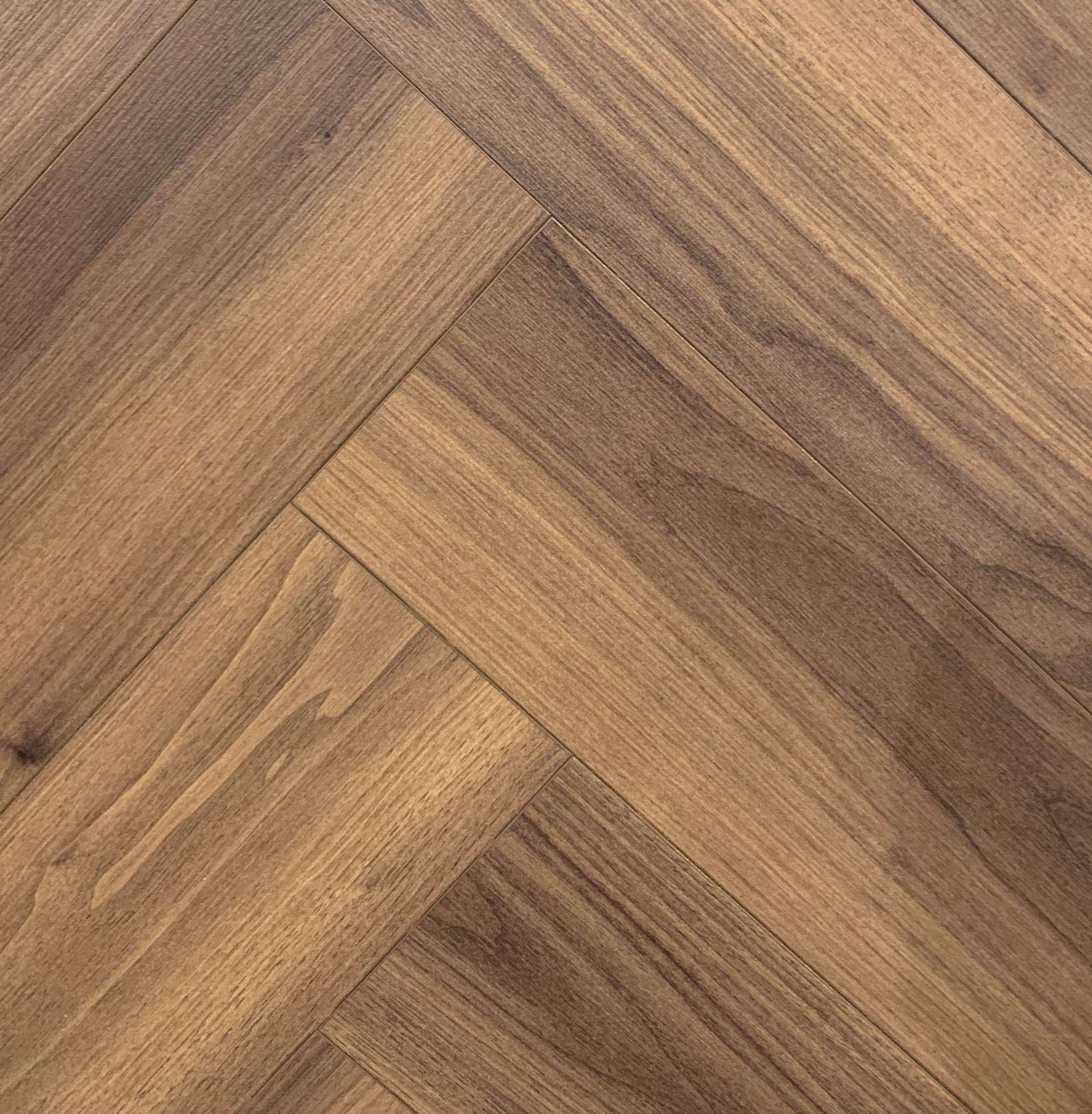 Ламинат Meister Edition M6/6440 Орех венгерская елка 620×155×8