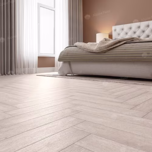 Кварцвиниловый SPC ламинат Alpine Floor Parquet Light Голубой Лес ECO 13-9 венгерская елка 600×125×4