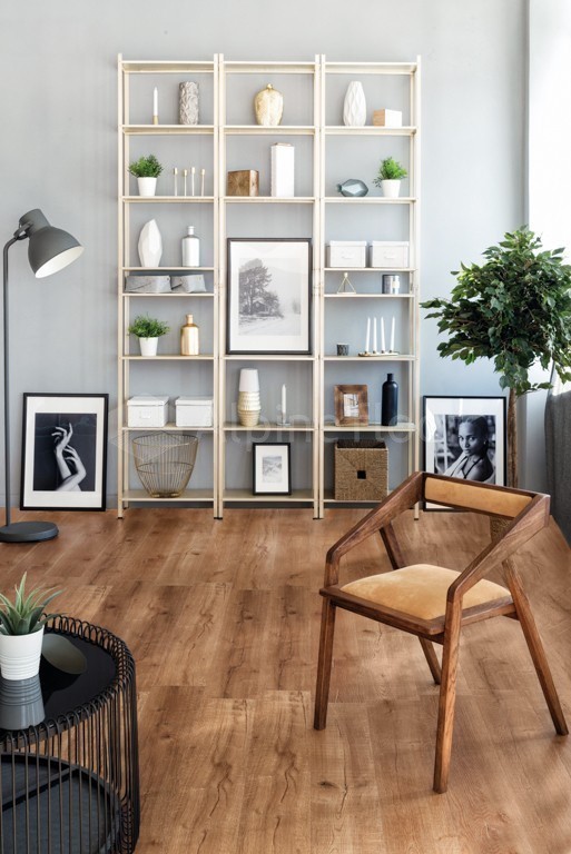 Кварцвиниловый SPC ламинат Alpine Floor Real Wood Дуб Роял ECO 2-1 1220×183×6 фото в интерьере Кварцвиниловый SPC ламинат Alpine Floor Real Wood Дуб Роял ECO 2-1 1220×183×6 фото в интерьере