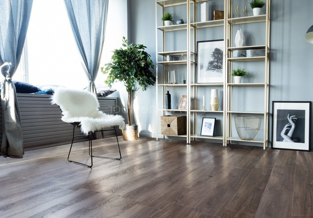 Кварцвиниловый SPC ламинат Alpine Floor Sequoia Рустикальная ECO 6-11 1220×183×4 фото в интерьере