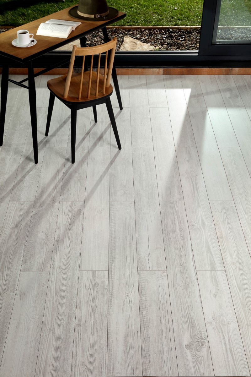 Ламинат AGT Concept Каселла PRK600 1195×154,5×10 фото в интерьере