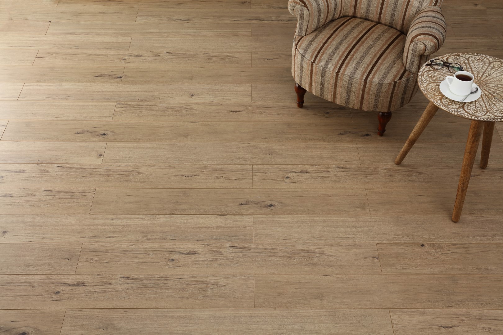 Ламинат AGT Concept Скала PRK603 1195×154,5×10 фото в интерьере Ламинат AGT Concept Скала PRK603 1195×154,5×10 фото в интерьере