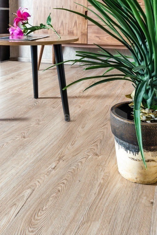 Кварцвиниловая плитка Alpine Floor замковая Sequoia LVT Калифорния ECO 6-6 1219,2×184,2×3,2 фото в интерьере