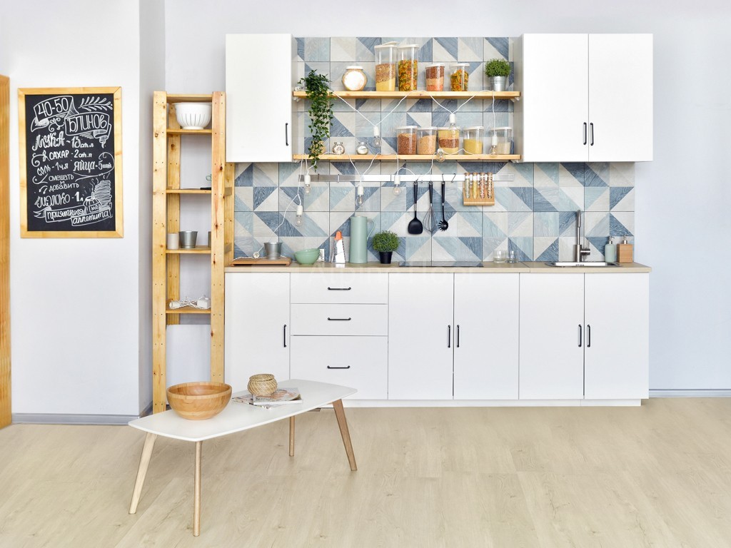 Кварцвиниловая плитка Alpine Floor замковая Sequoia LVT Медовая ECO 6-7 1219,2×184,2×3,2 фото в интерьере