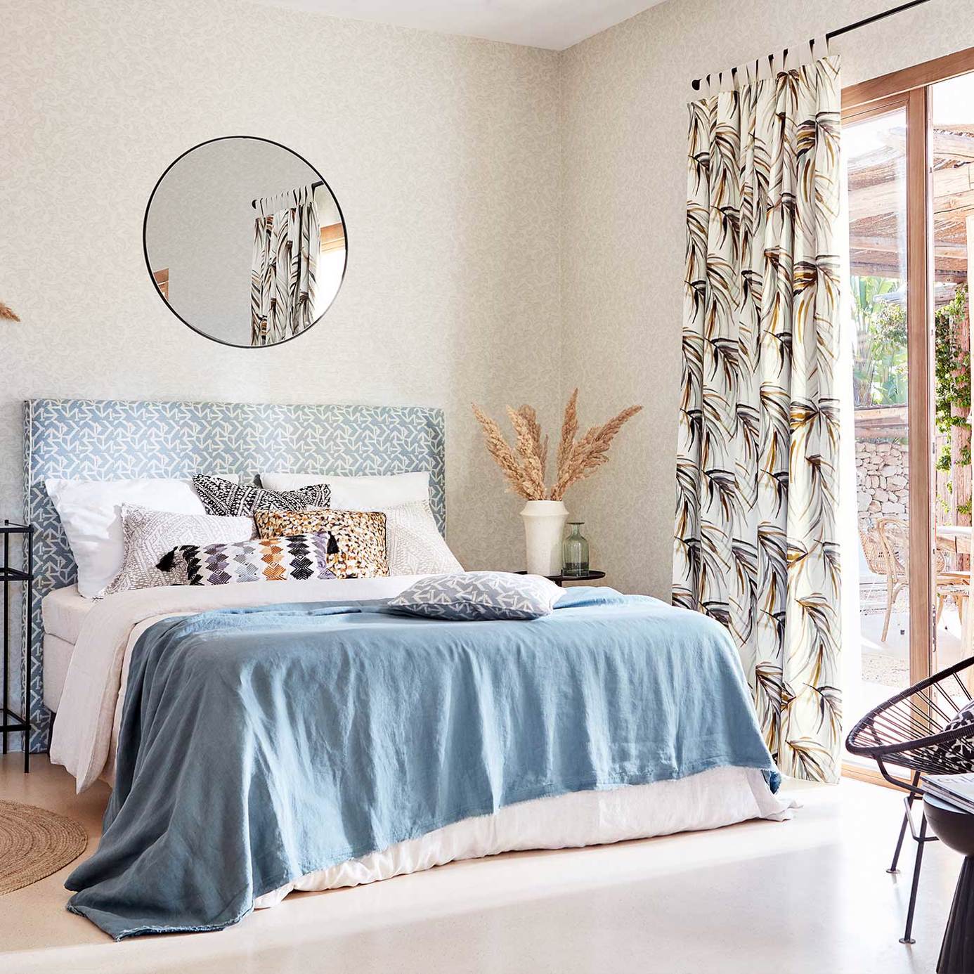 Обои Harlequin Mirador Nakuru Jute 112246 фото в интерьере