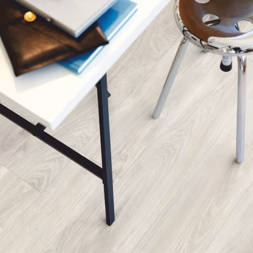 Кварцвиниловая плитка Pergo клеевая Optimum Glue Classic plank Дуб мягкий серый V3201-40036 1256×194×2,5