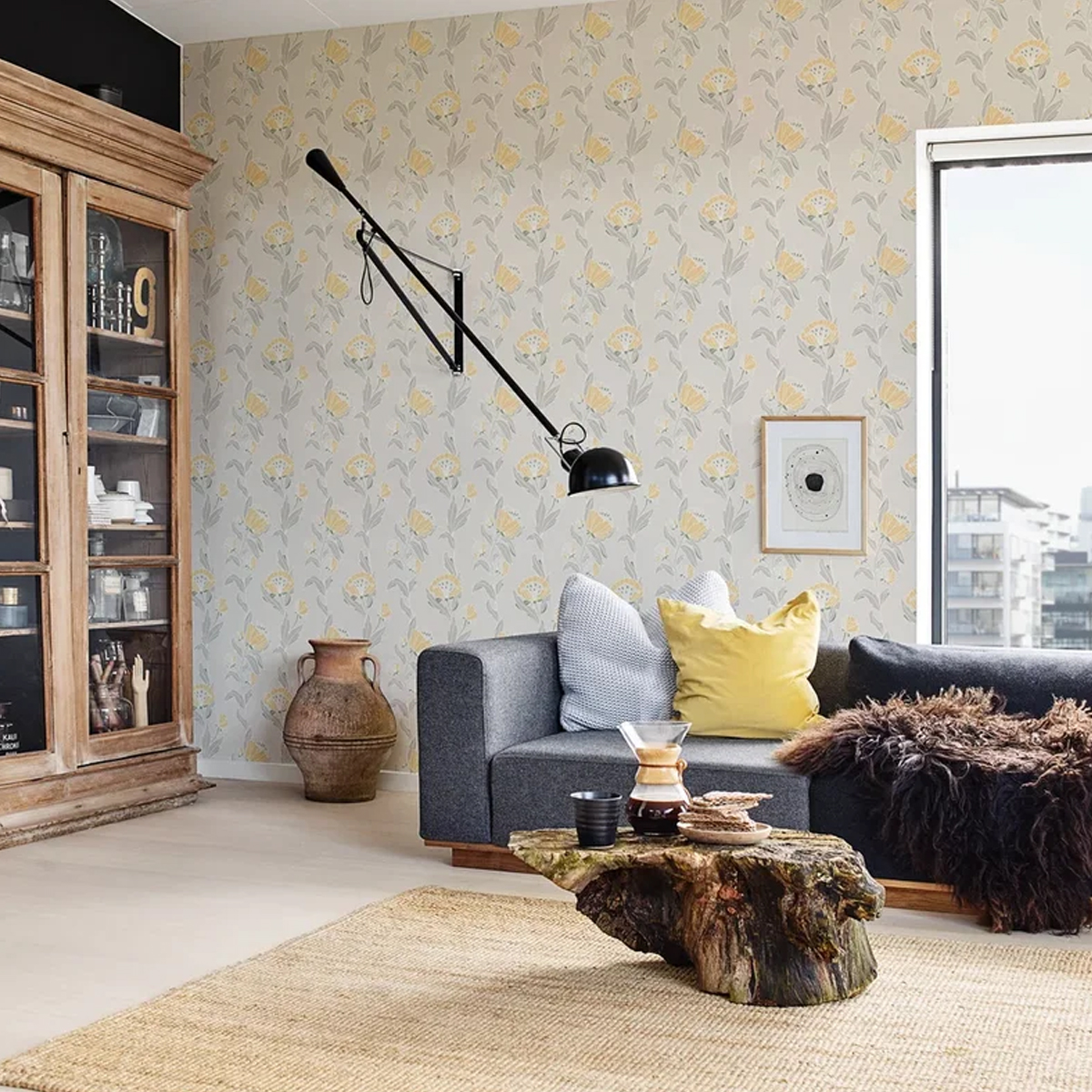 Обои Aura Living@Home Wild Bouquet 620930 11,2×0,52 фото в интерьере