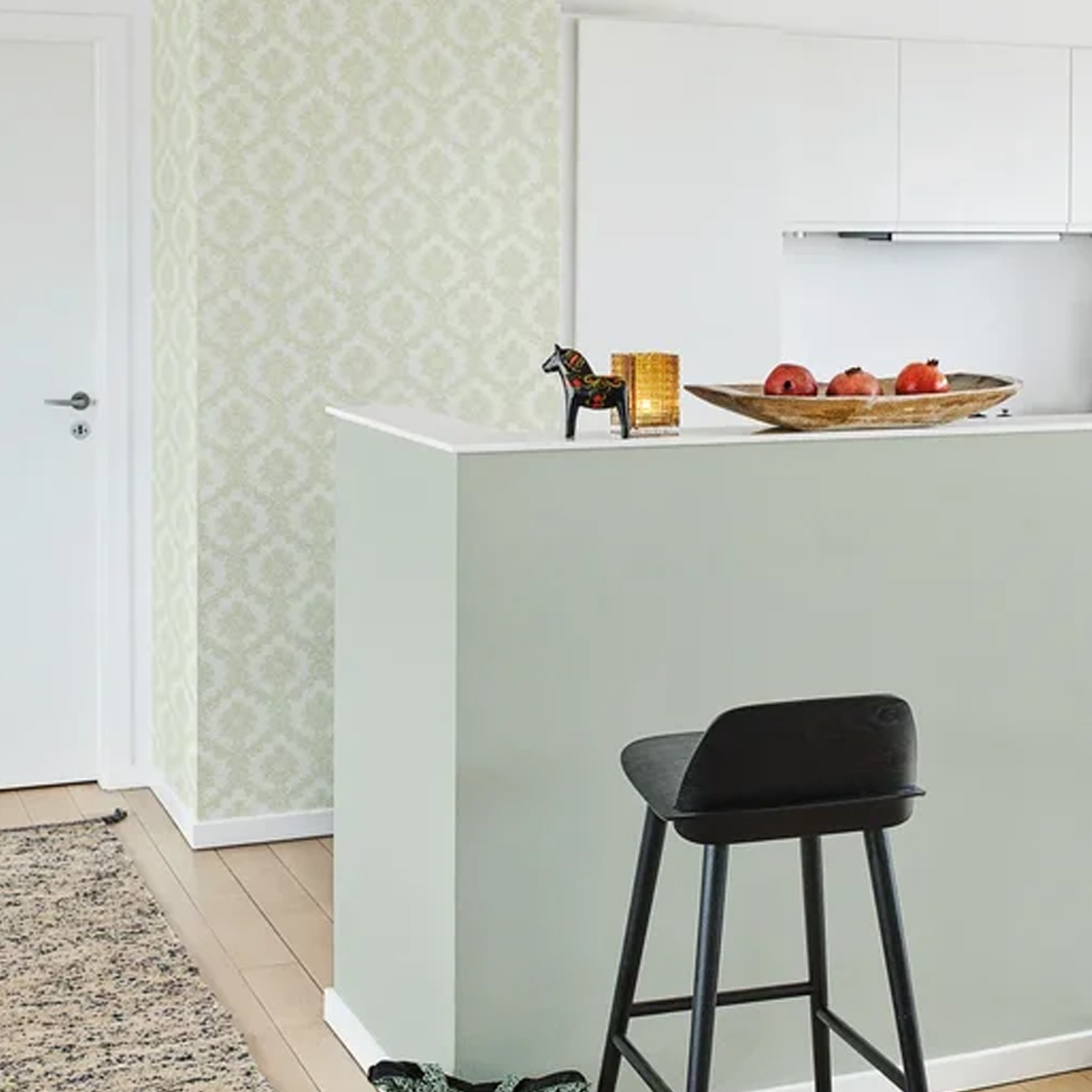 Обои Aura Living@Home 621141 11,2×0,52 фото в интерьере