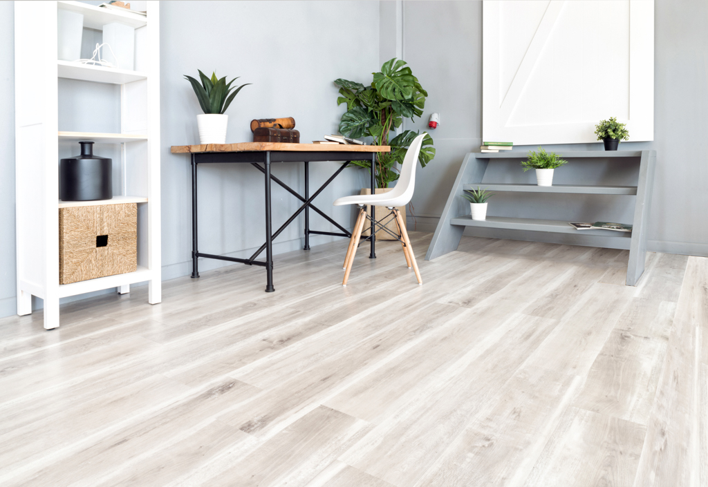 Кварцвиниловый SPC ламинат Alpine Floor Classic Дуб Выбеленный ECO 182-8 1220×183×4 фото в интерьере