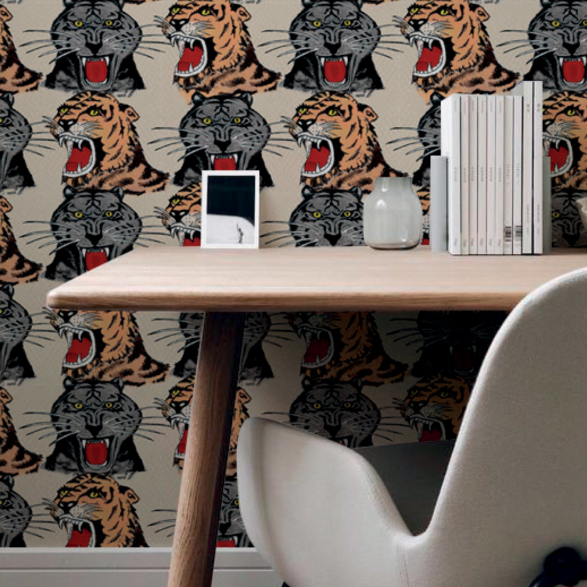 Обои Aura La Tapicera Tigers WP181141 10,05×0,53 фото в интерьере