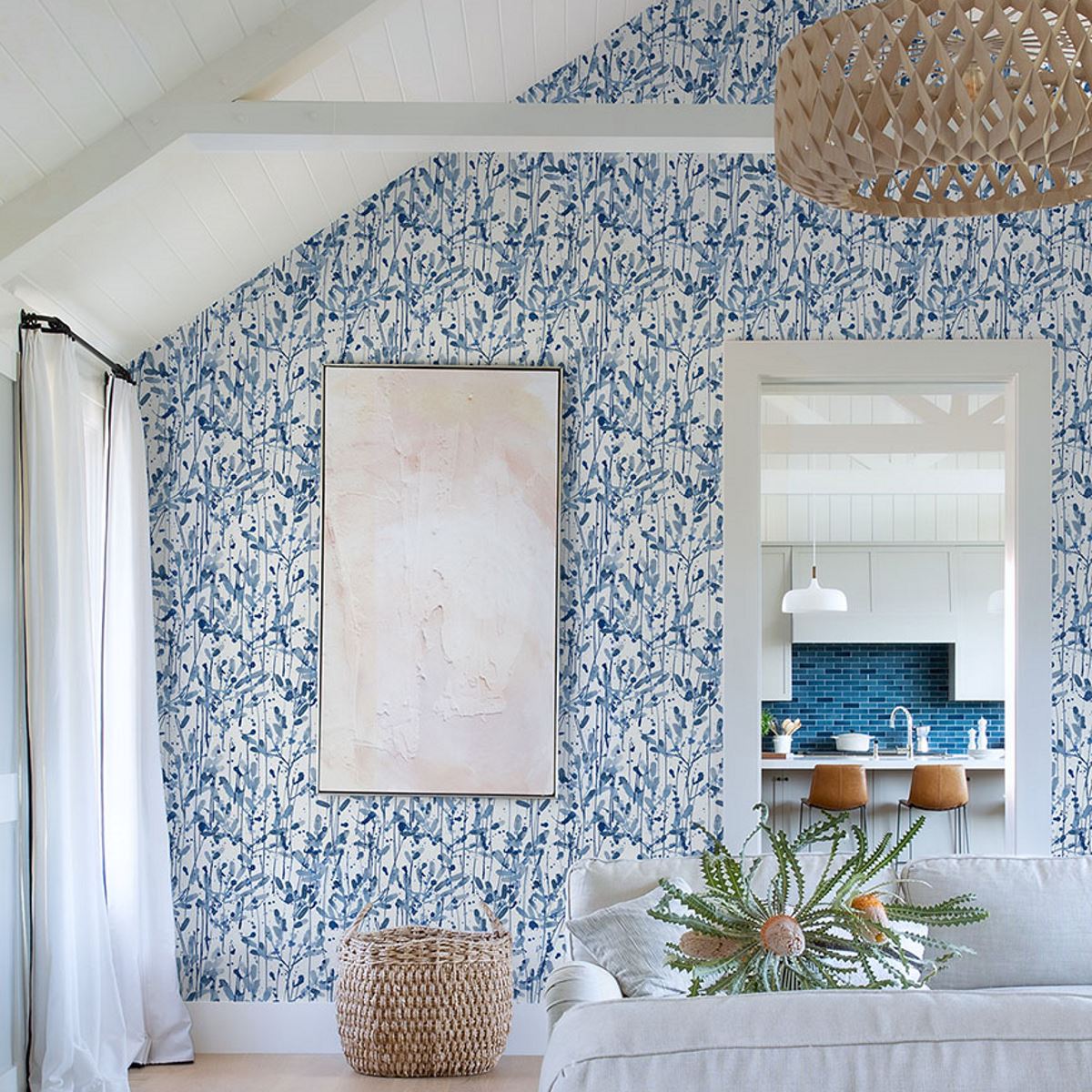 Обои Aura Scott Living II FD26237 10,05×0,52 фото в интерьере