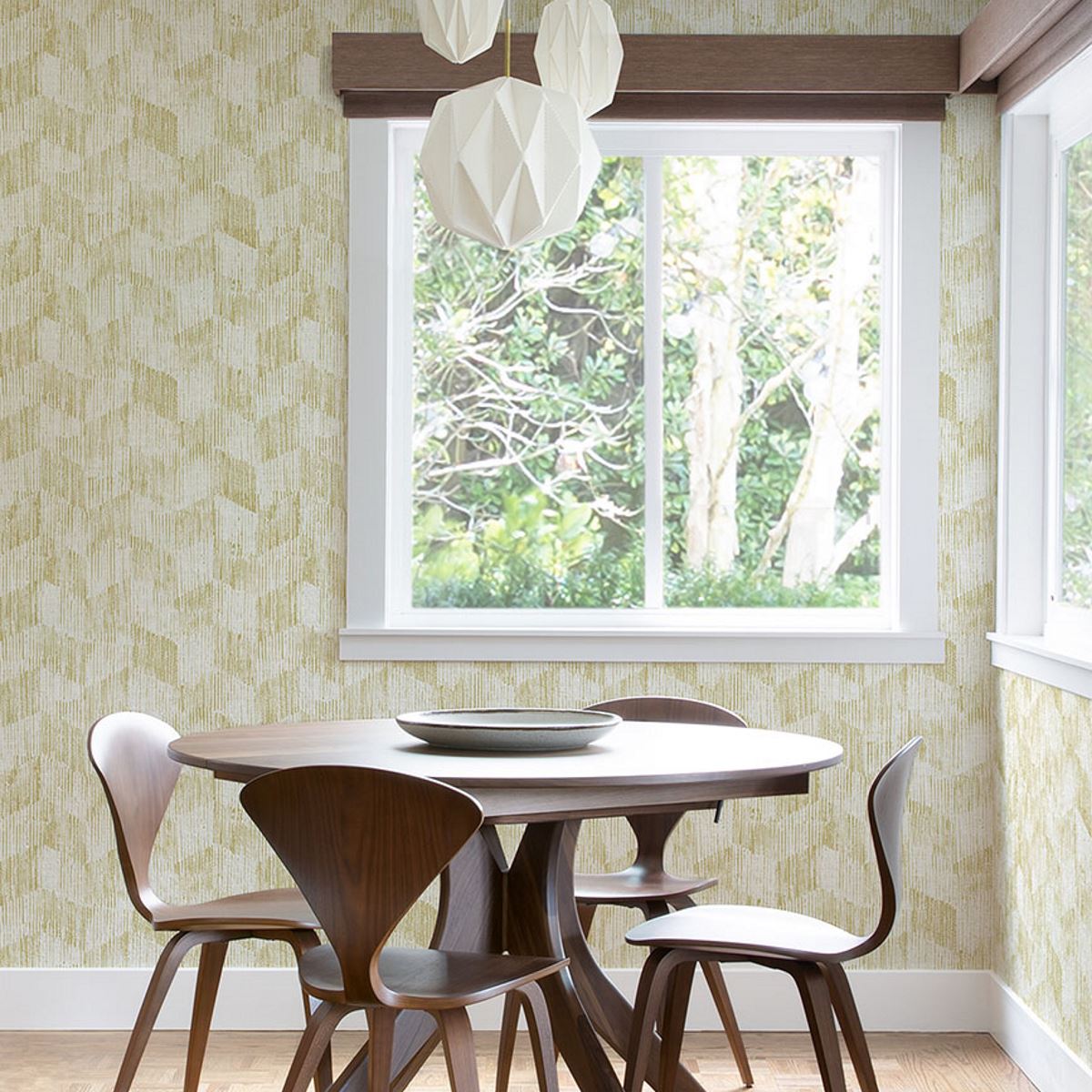 Обои Aura Scott Living II FD26213 10,05×0,52 фото в интерьере