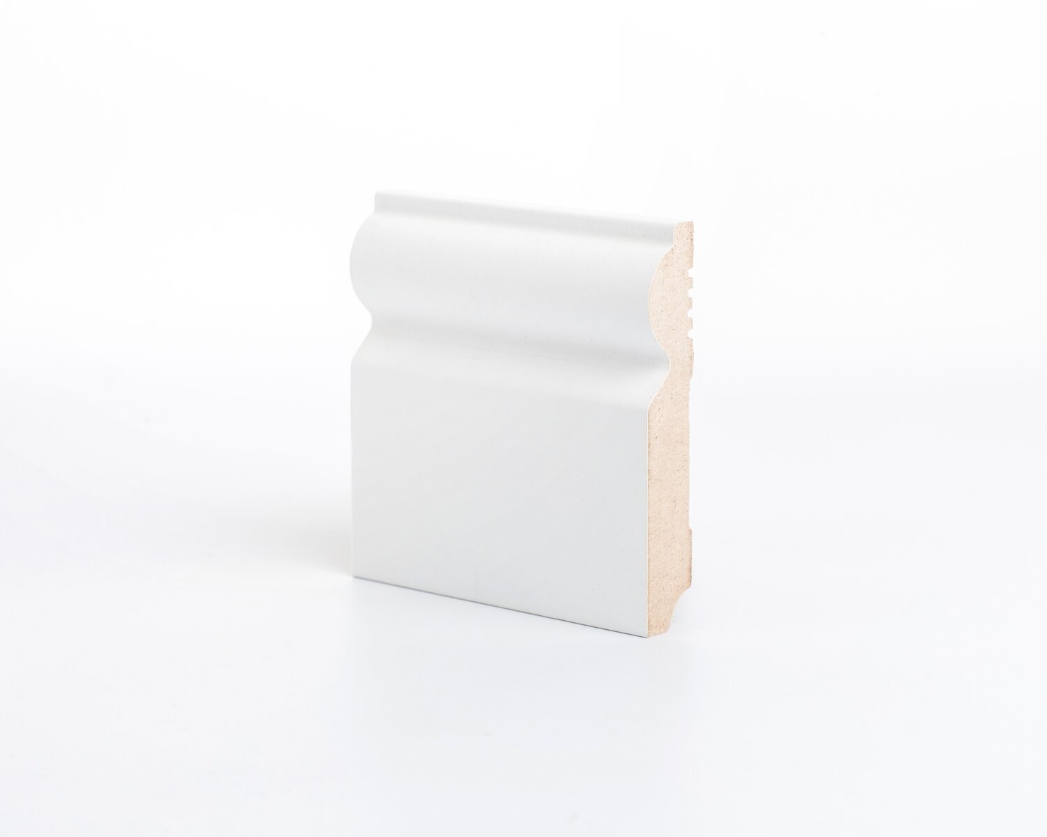 Плинтус МДФ под покраску Ликорн Р 9.97.16 2070×97×16