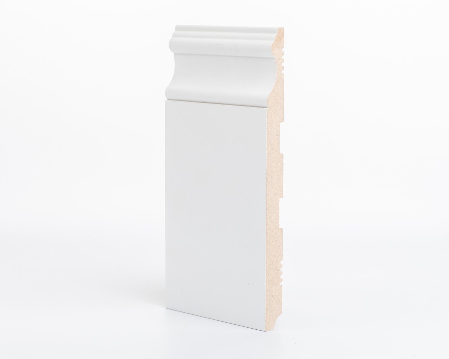 Плинтус МДФ под покраску Ликорн Р 16.200.16 2070×200×16