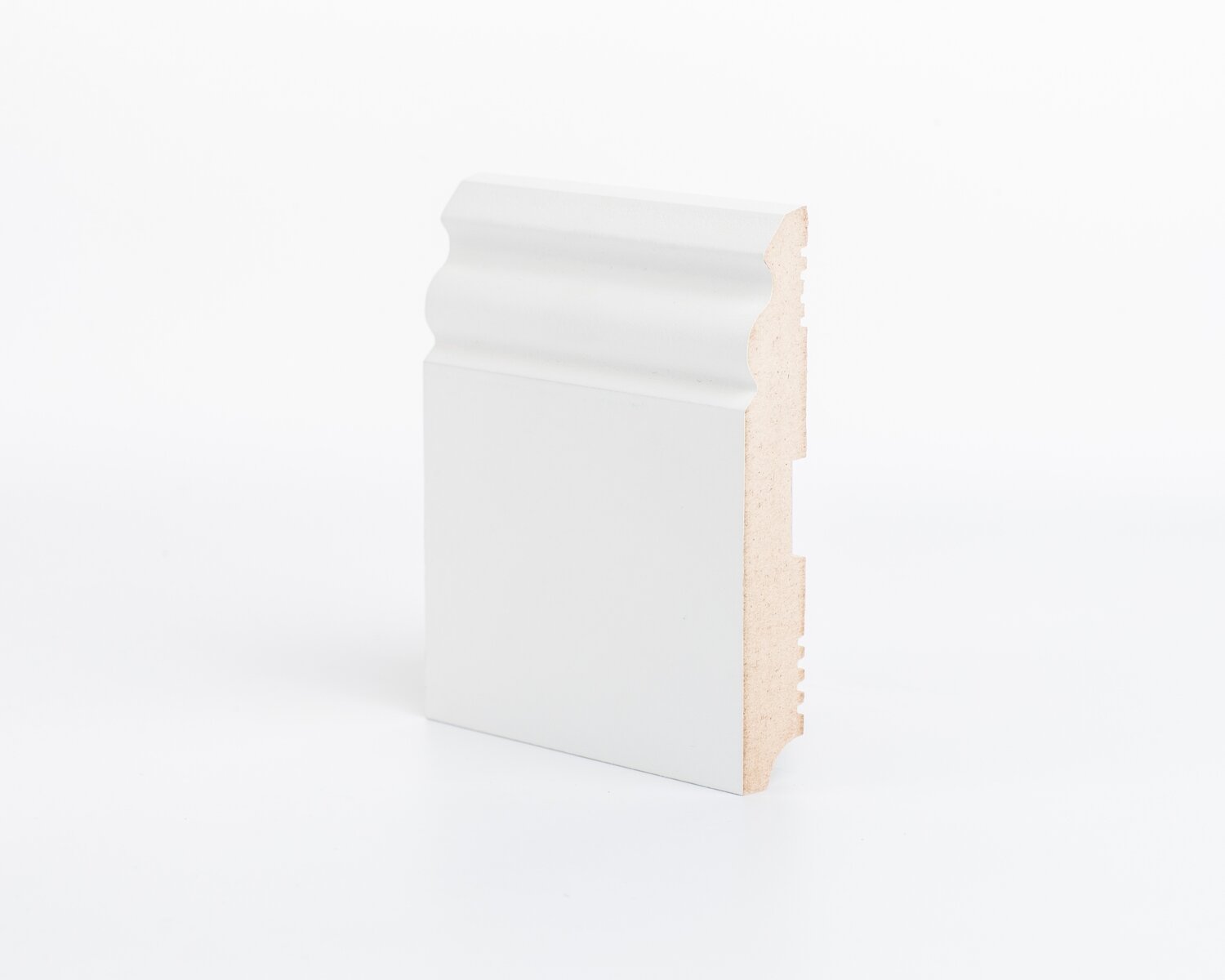 Плинтус МДФ под покраску Ликорн Р 5.120.18 2070×120×18