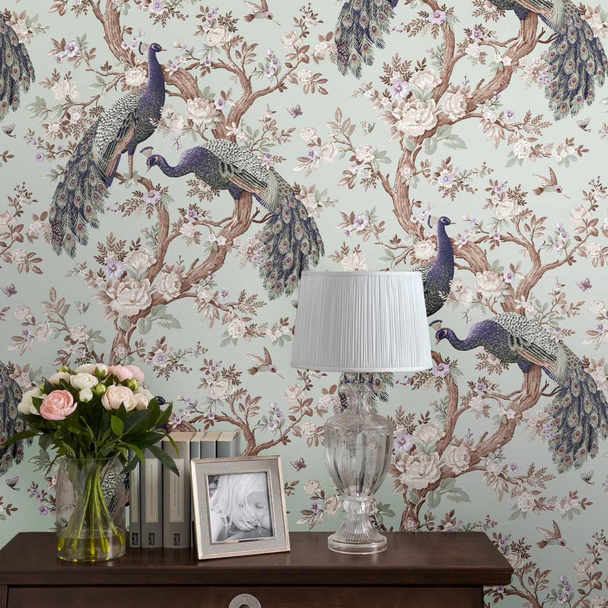 Обои Aura Laura Ashley Belvedere 113398 10,05×0,52 фото в интерьере