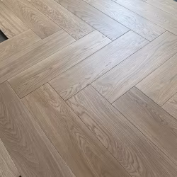 Инженерная доска Епаркет Дуб Северный селект лак венгерская елка 540×90×15