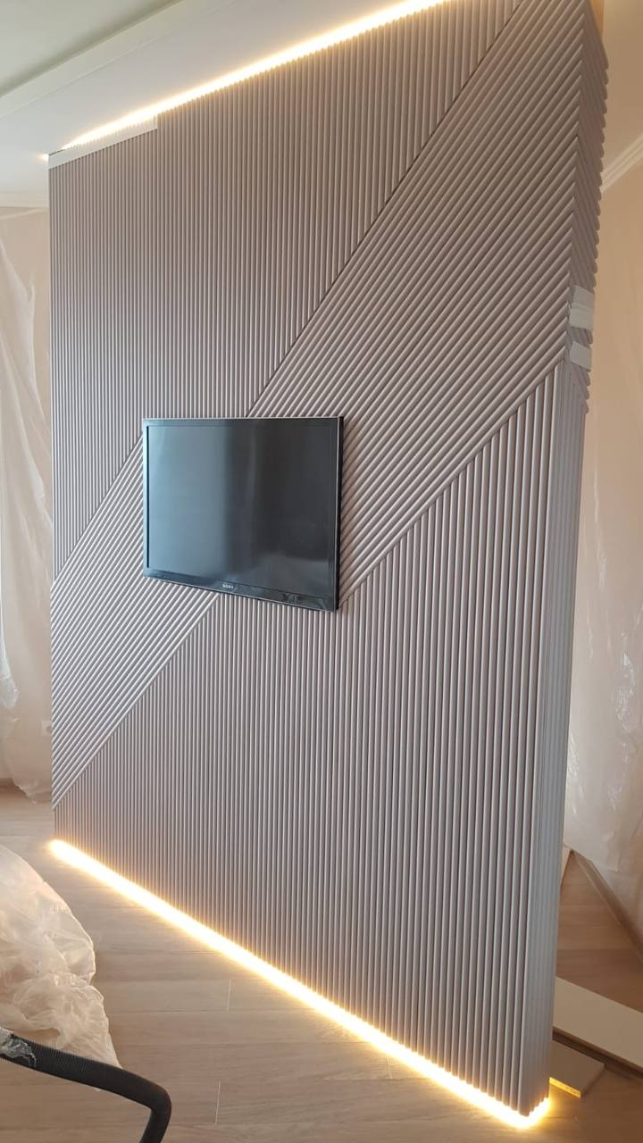 Стеновая панель из полистирола под покраску Hiwood LV135 NP 2700×120×12 фото в интерьере