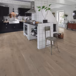 Паркетная доска Kahrs Новая классика Дуб Серый Nouveau Gray 151NAYEKD1KW240 Lively 2420×187×15