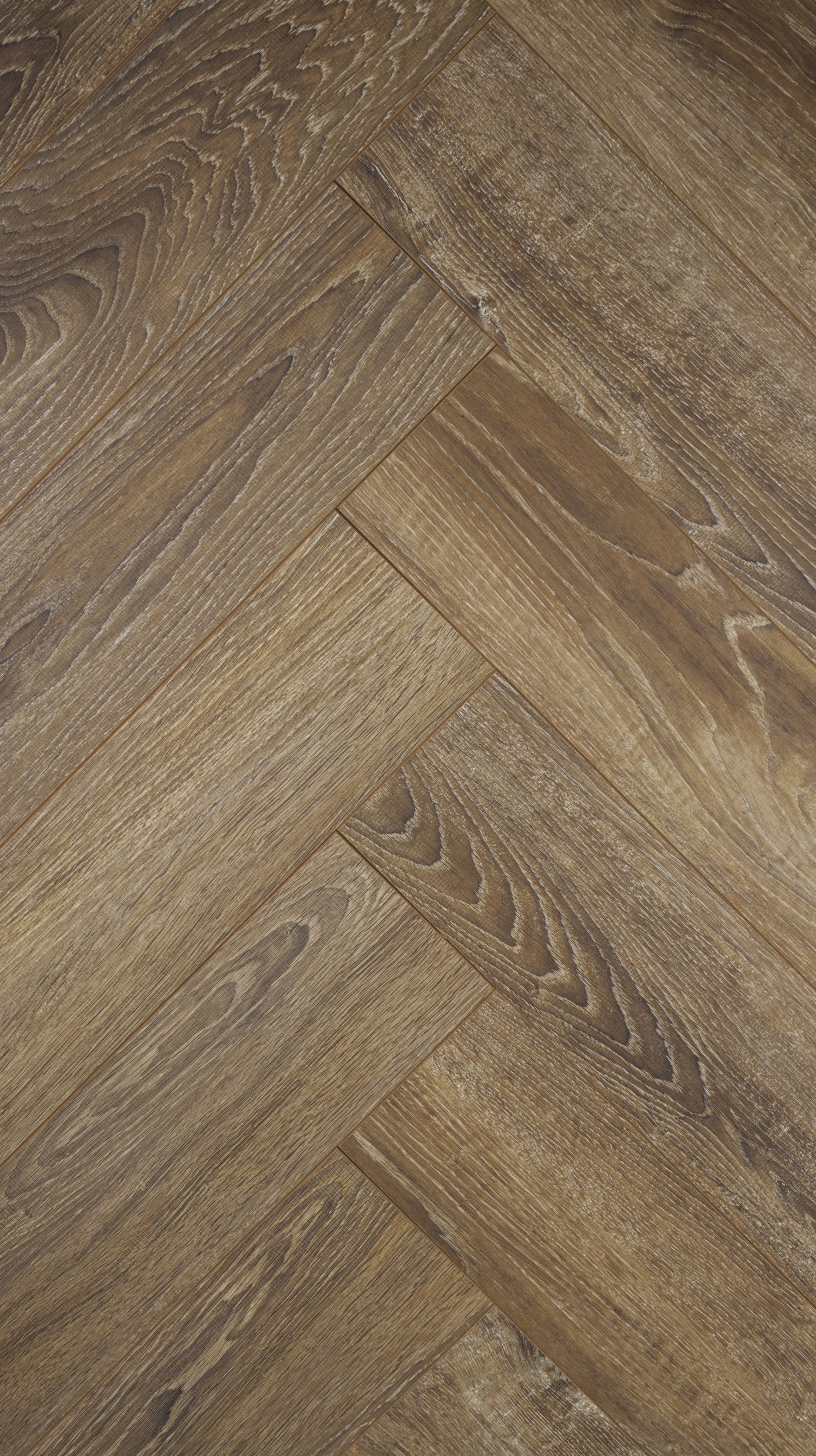 Ламинат Alsafloor Herringbone Дуб Балеарский 622 X-lock венгерская елка 644×143×12