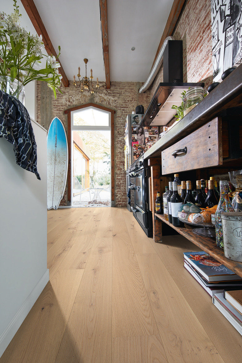 Паркетная доска Meister PD 200 Classic Дуб рустик Кремовый 8325 2200×180×13 фото в интерьере