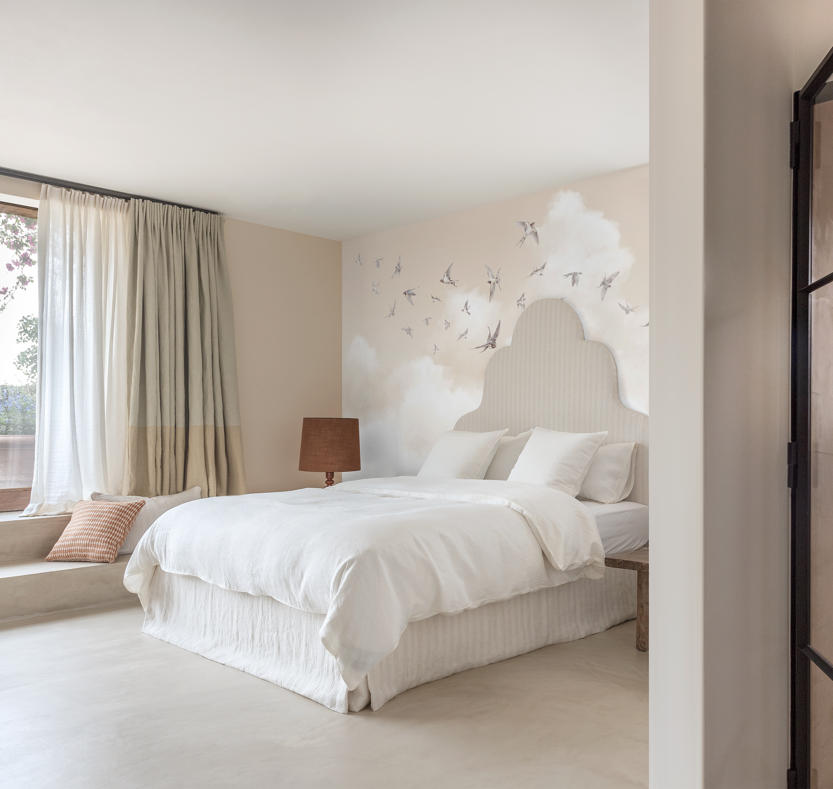 Панно Milassa Ambient vol.3 Spring Swallows Am11 002 фото в интерьере