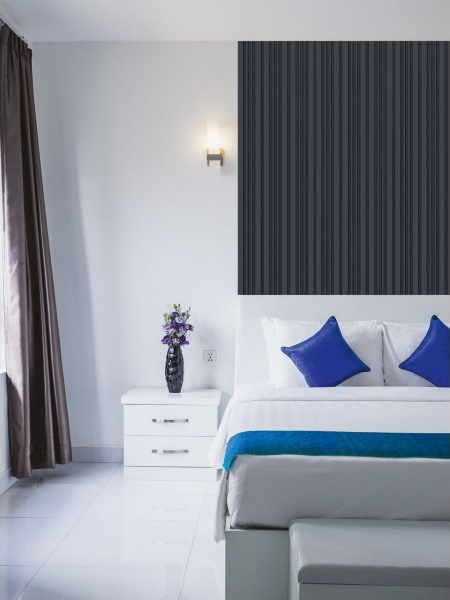 Стеновая панель из полистирола Hiwood LV121 GR3 2700×120×12 фото в интерьере