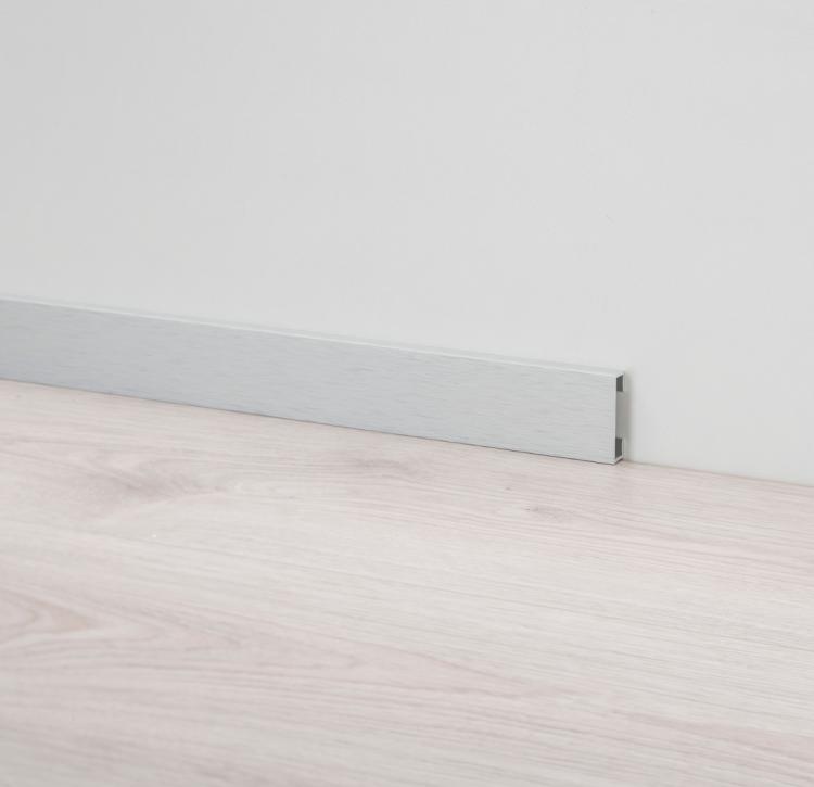 Плинтус алюминиевый скрытый Profilpas 89/8 серебро 78487 2000×80×10