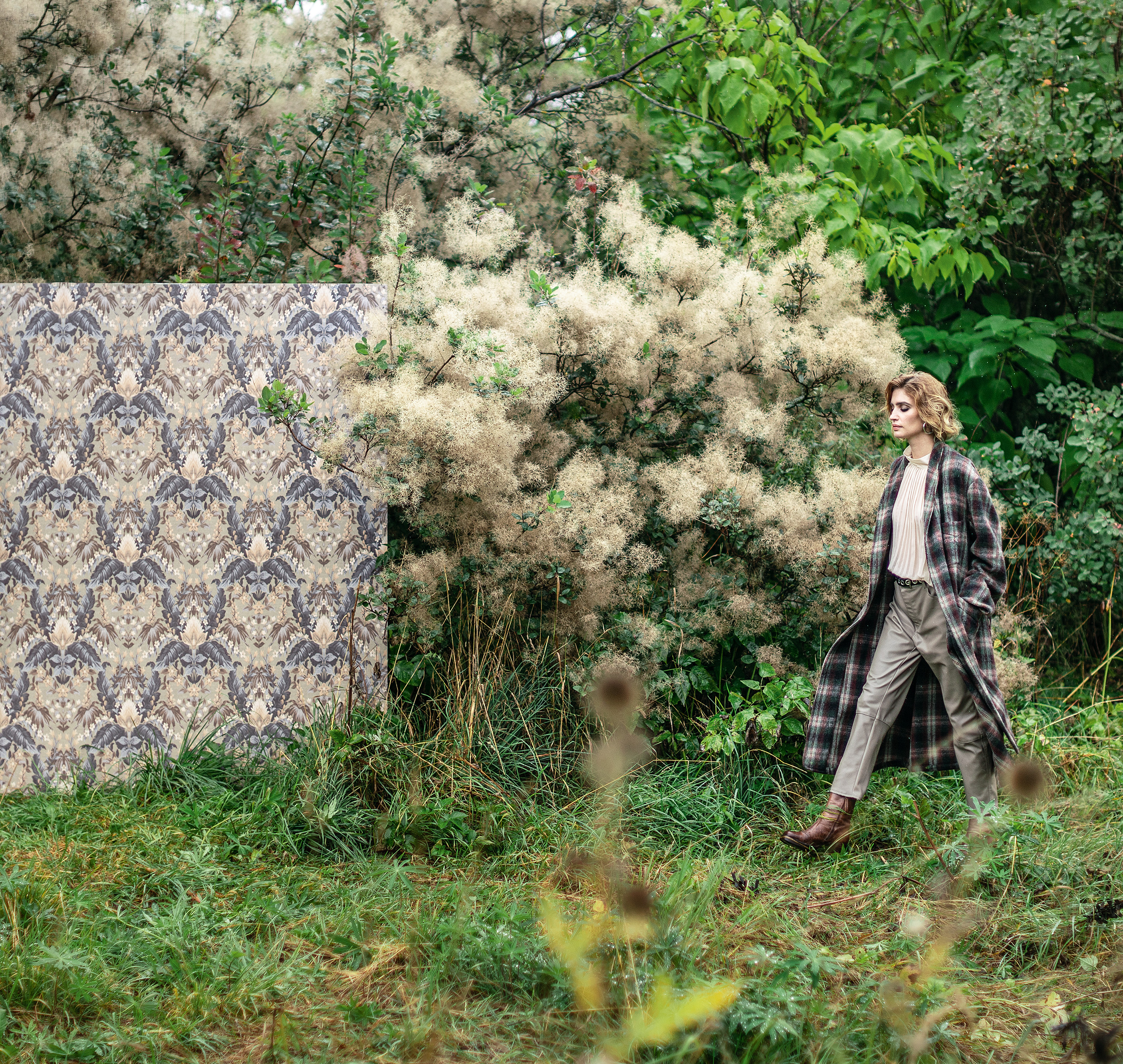 Обои Loymina British Style Forest Scottish Flower BRIT 6 012 10,05×1 фото в интерьере