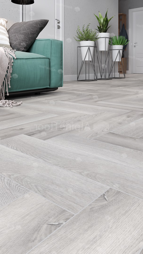 Кварцвиниловый SPC ламинат Alpine Floor Parquet Light Дуб Лейтена ECO 13-18 венгерская елка 600×125×4 фото в интерьере
