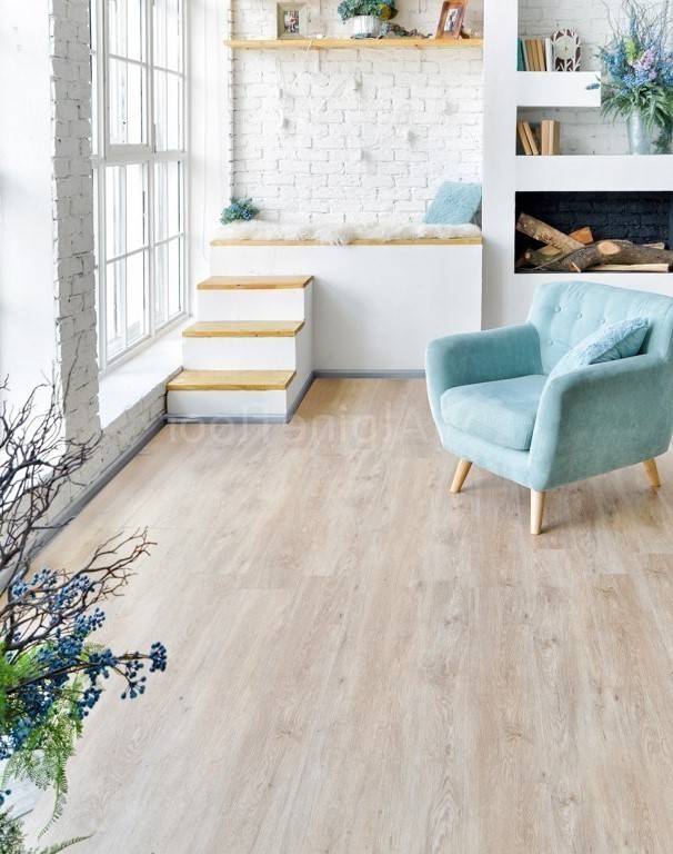 Кварцвиниловая плитка Alpine Floor клеевая Easy Line Дуб Кремовый ECO 3-23 1219,2×184,15×3 фото в интерьере