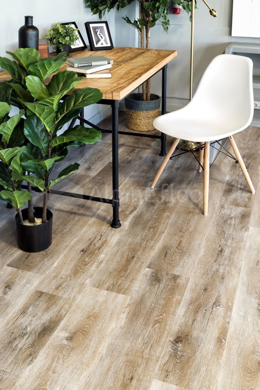 Кварцвиниловая плитка Alpine Floor клеевая Easy Line Дуб Медовый ECO 3-17 1219,2×184,15×3 фото в интерьере