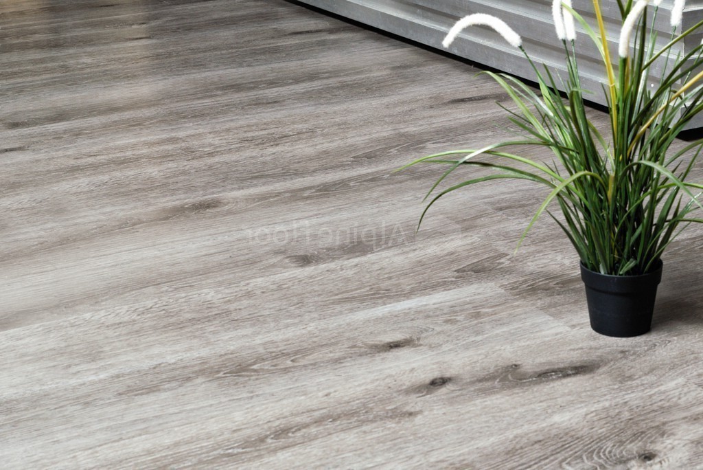 Кварцвиниловая плитка Alpine Floor клеевая Easy Line Дуб Дымчатый ECO 3-24 1219,2×184,15×3 фото в интерьере