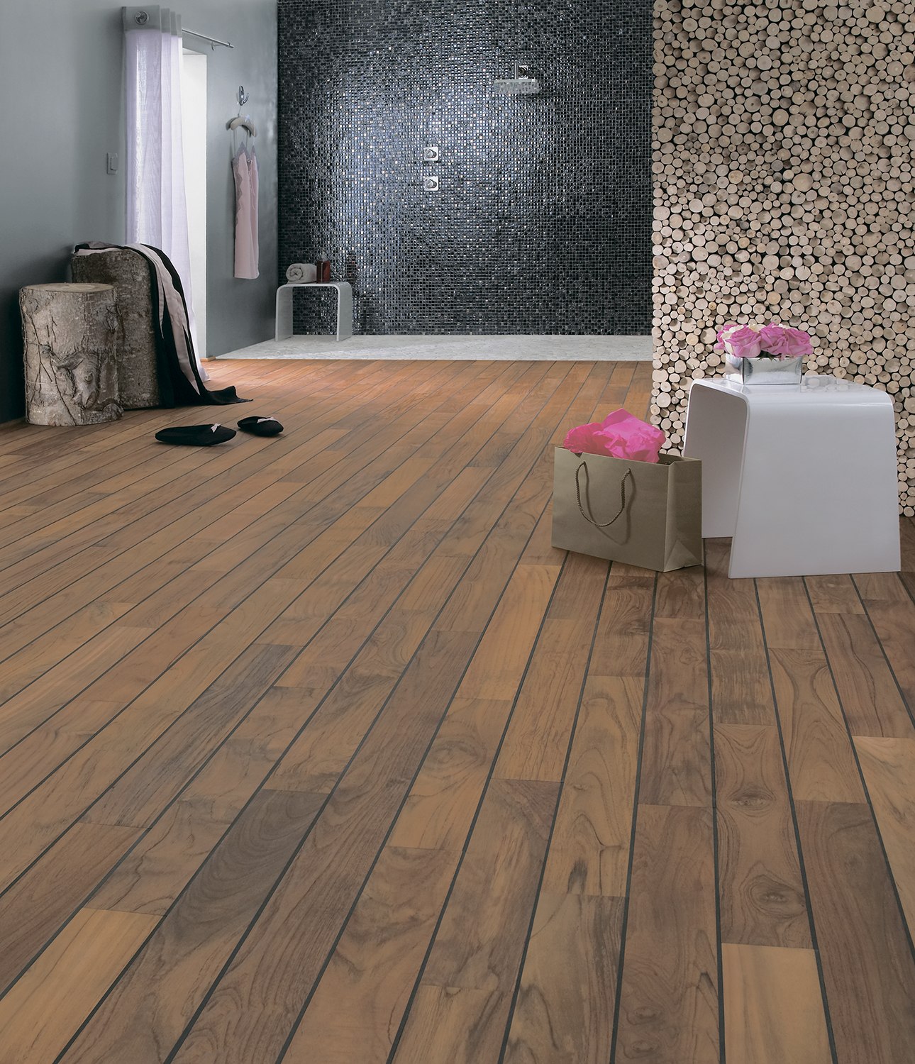 Паркет для влажных помещений Navylam+ тик 300 – 1200×88×9 фото в интерьере