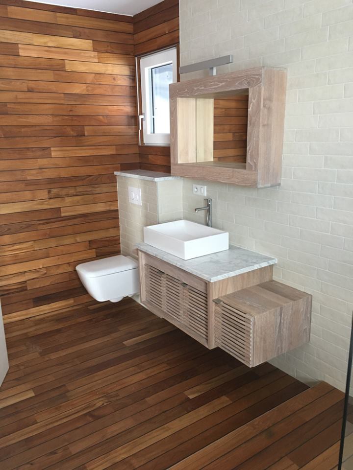 Паркет для влажных помещений Navylam+ тик 300 – 1200×88×9 фото в интерьере