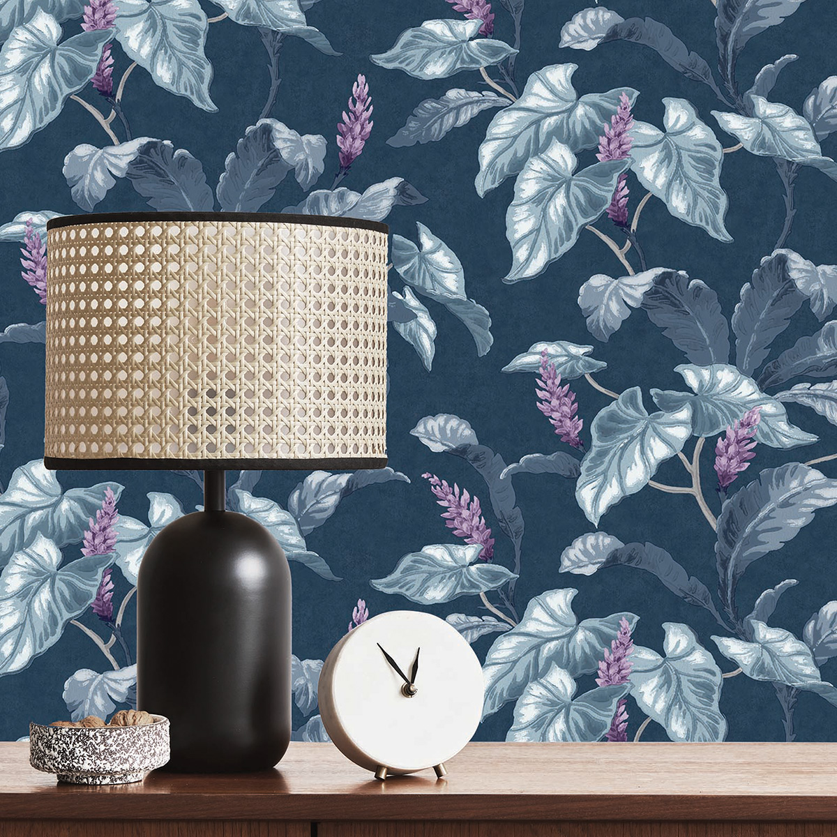 Обои Aura Archives vol.1 by Crown M1693 10,05×0,52 фото в интерьере