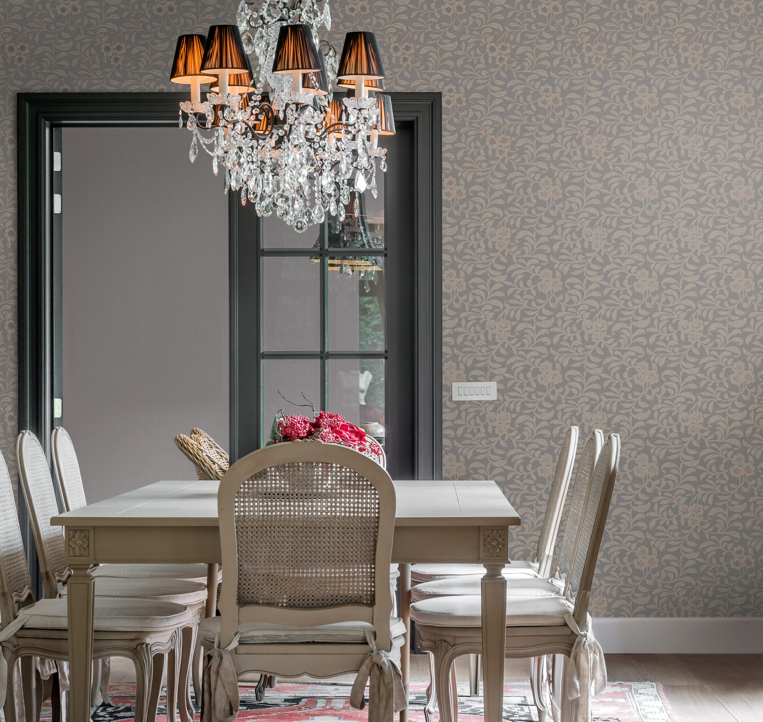 Обои Loymina Русская классика Южный олеандр Ru1 011 10,05×1 фото в интерьере