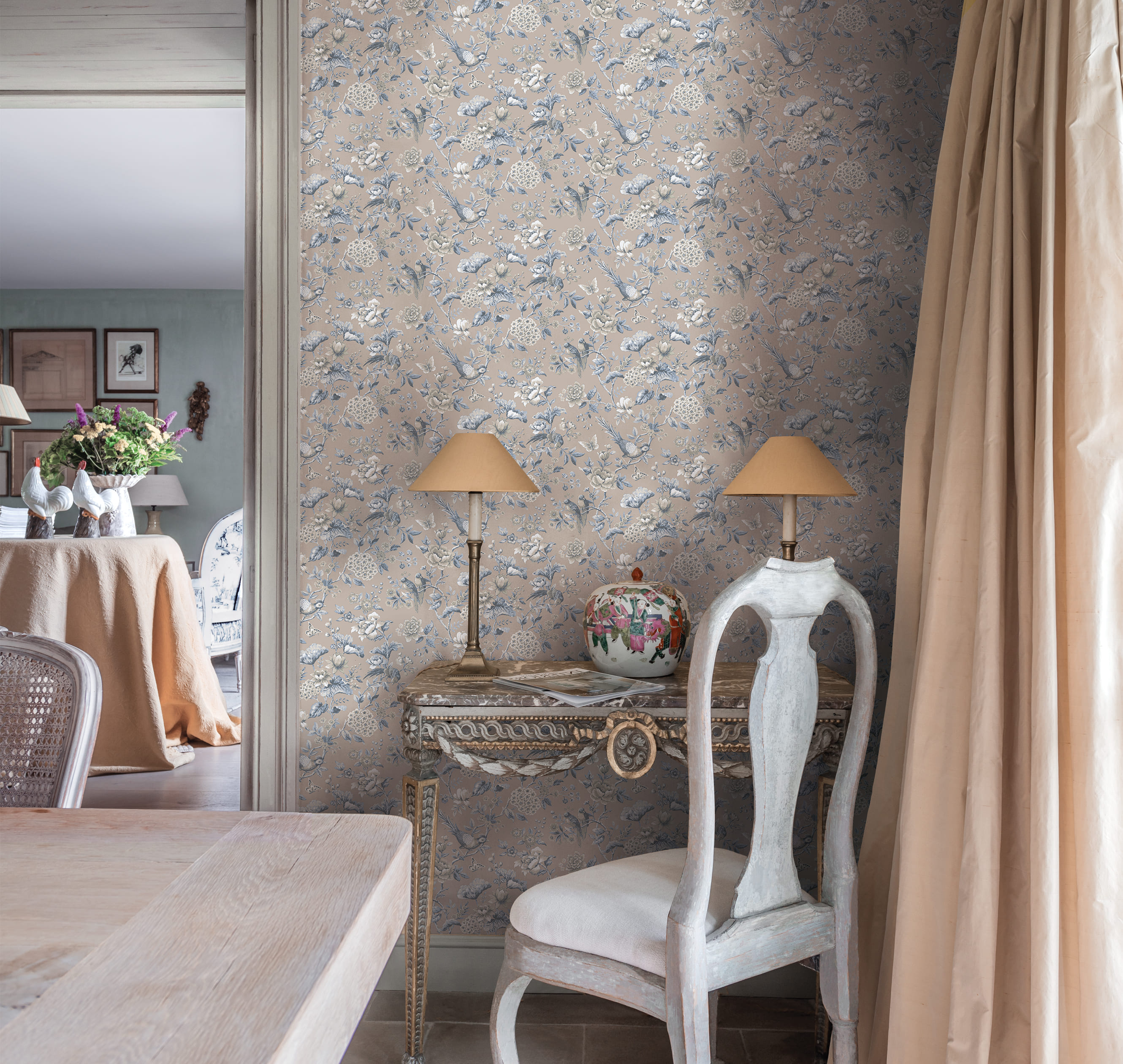 Обои Loymina Русская классика Райские птицы Ru3 006 10,05×1 фото в интерьере