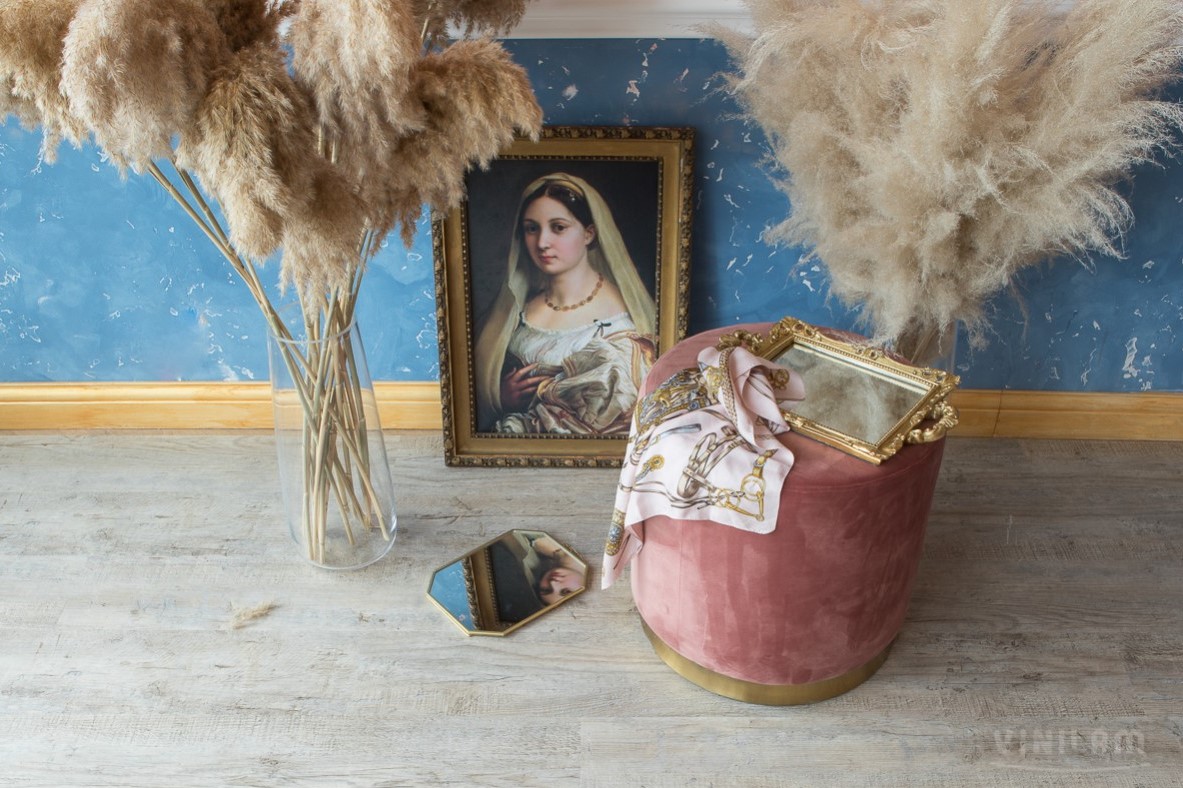 Кварцвиниловая плитка Vinilam замковая Click Дуб Росток 66777 1220×181×3,7 фото в интерьере