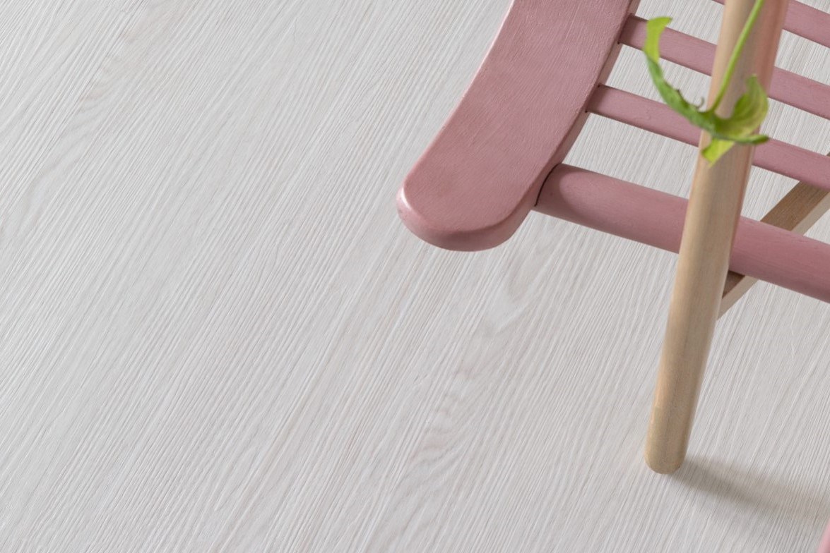 Кварцвиниловая плитка Vinilam клеевая Glue Дуб Гюстров 10675 1228×188×2,5 фото в интерьере