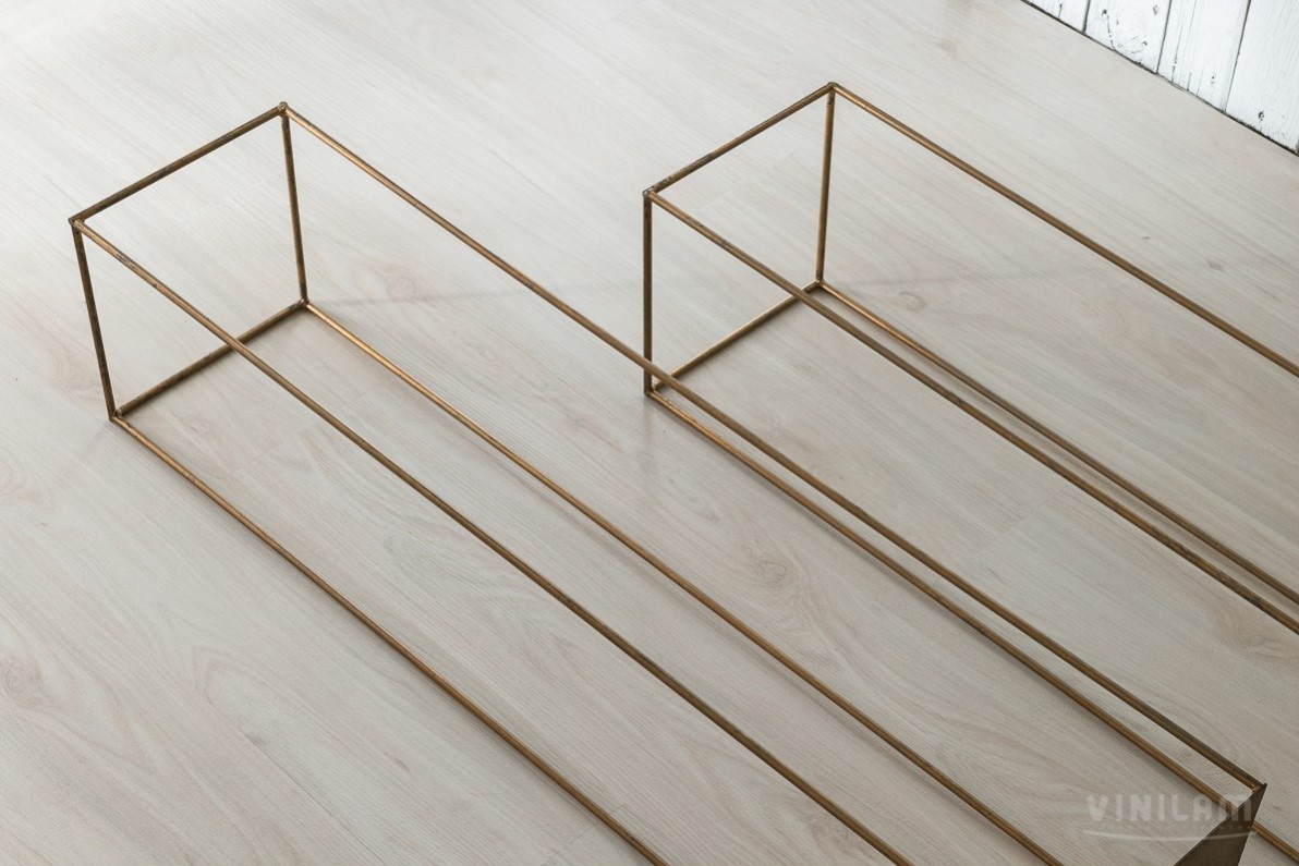 Кварцвиниловая плитка Vinilam клеевая Glue Дуб Бремен 2541 1228×188×2,5 фото в интерьере