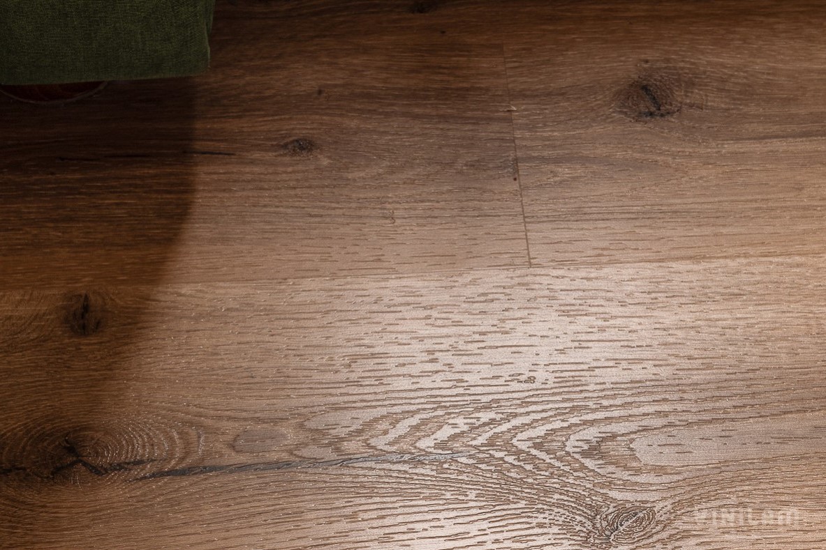 Кварцвиниловая плитка Vinilam клеевая Glue Дуб Норден 8861-EIR 1228×188×2,5 фото в интерьере