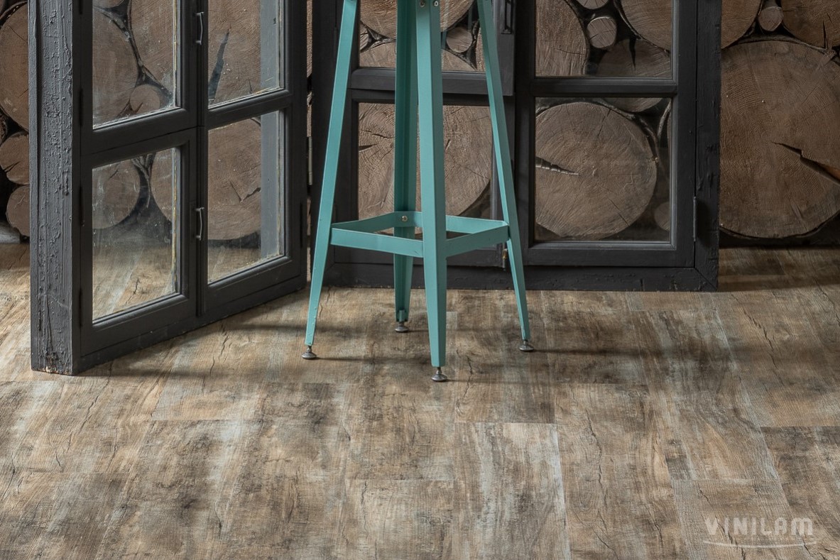 Кварцвиниловая плитка Vinilam клеевая Glue Дуб Потсдам 61613 1228×188×2,5 фото в интерьере